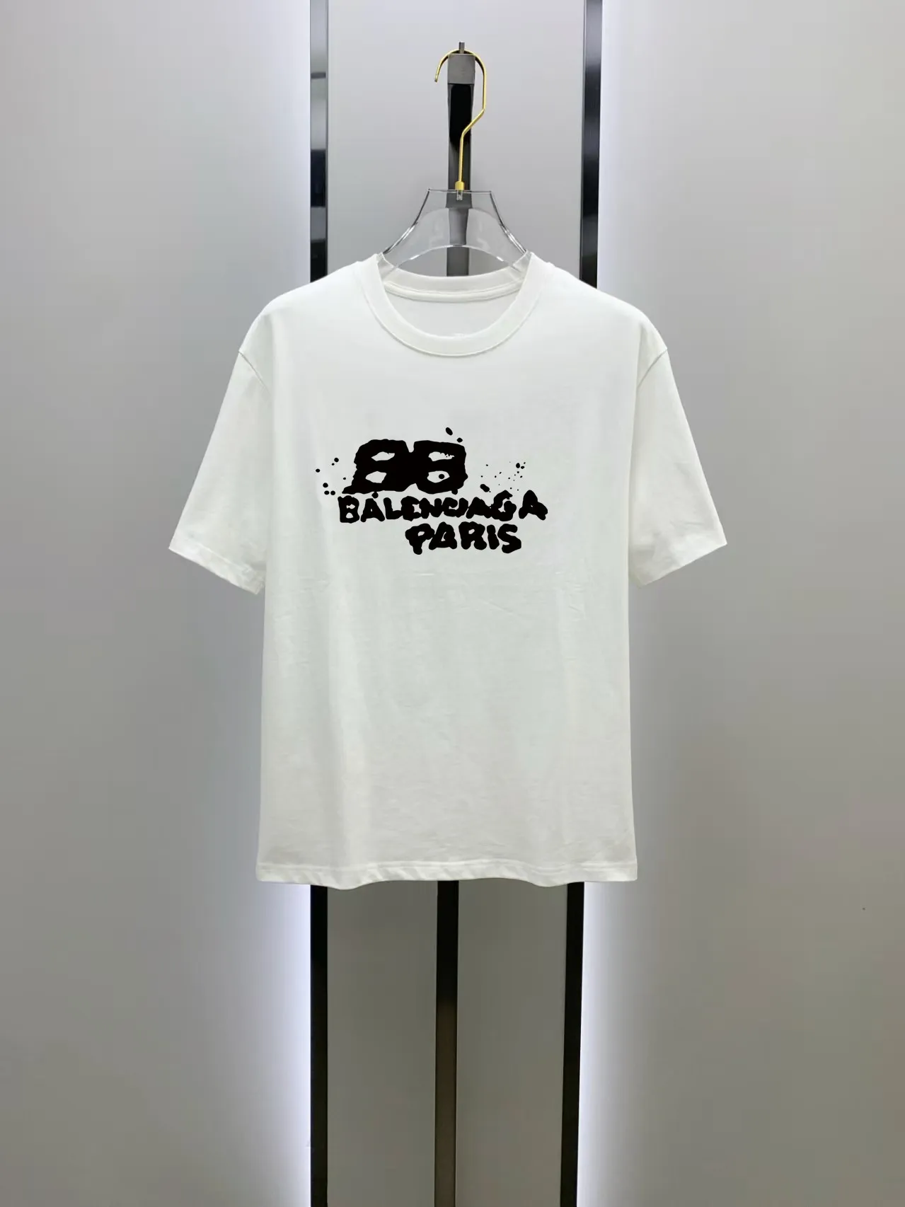 # 2026 New Arrival New Arrival T Premium ！ logo Premium 250 . . . . . ！ ！ ：Black。White！ Sizes： S M L XL XXL ：50 52 55 58 61 ：69 71 73 75 77 ：48 50 53 56 58 ：22 22.5 23 23.5 24 ， 1-3CM